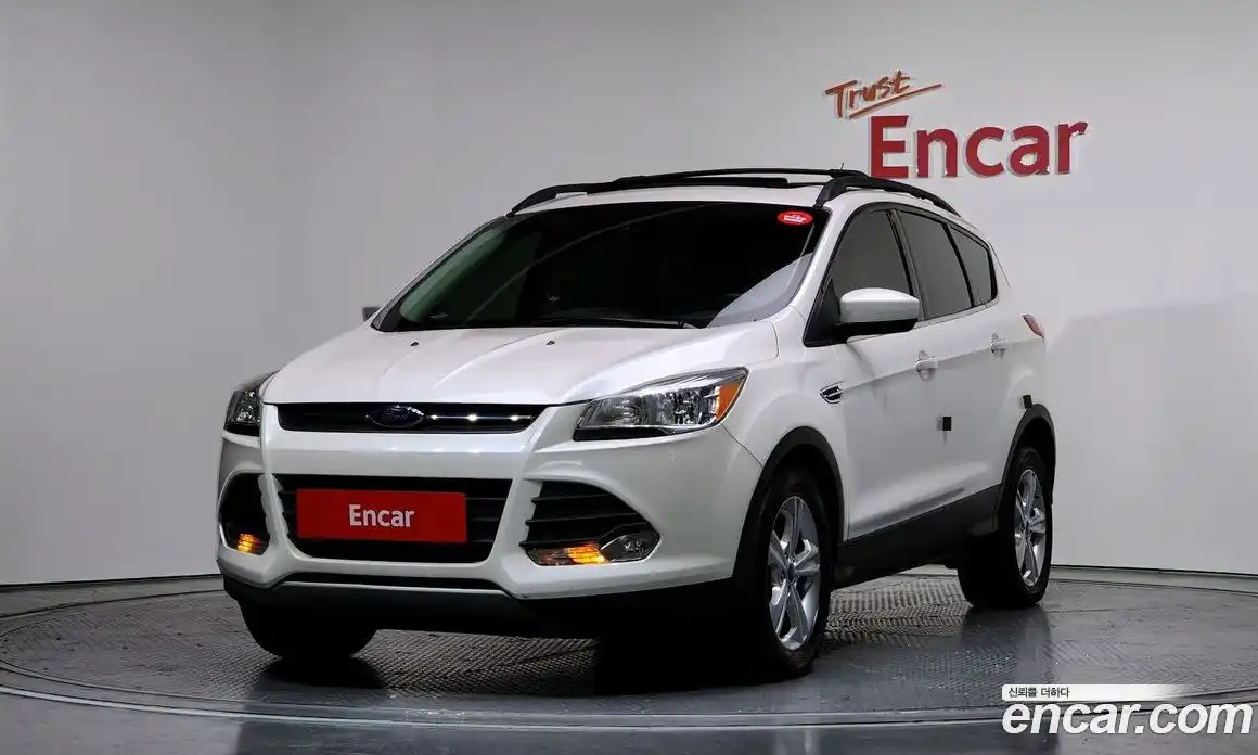 Ford Escape 2014 2.0 Автомат в Москве № 255666, фото 11