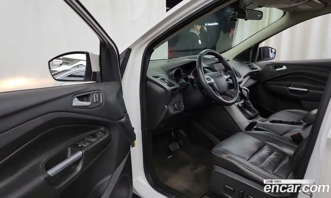 Ford Escape 2014 2.0 Автомат в Москве № 255666, фото 14