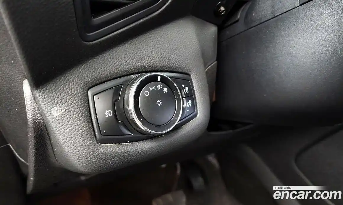 Ford Escape 2014 2.0 Автомат в Москве № 255666, фото 5