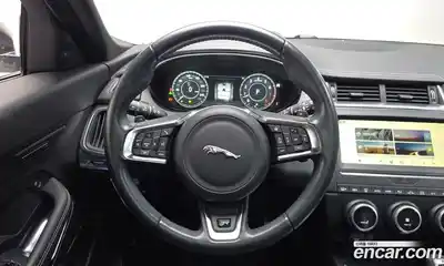 Jaguar E-Pace 2018 2.0 Автомат в Москве № 256048, миниатюра 10