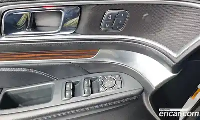 Ford Explorer 2018 2.3 Автомат в Москве № 273435, миниатюра 12