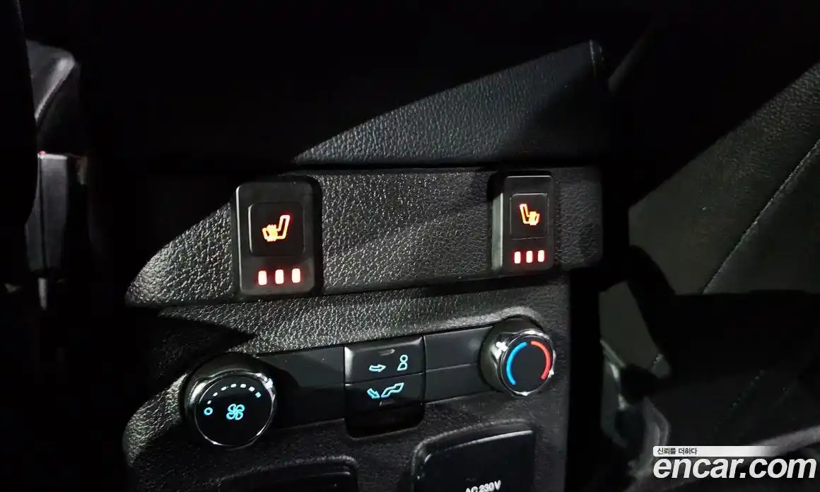 Ford Explorer 2018 2.3 Автомат в Москве № 273435, фото 20