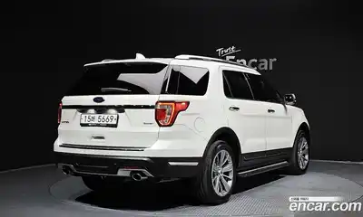 Ford Explorer 2018 2.3 Автомат в Москве № 273435, миниатюра 7