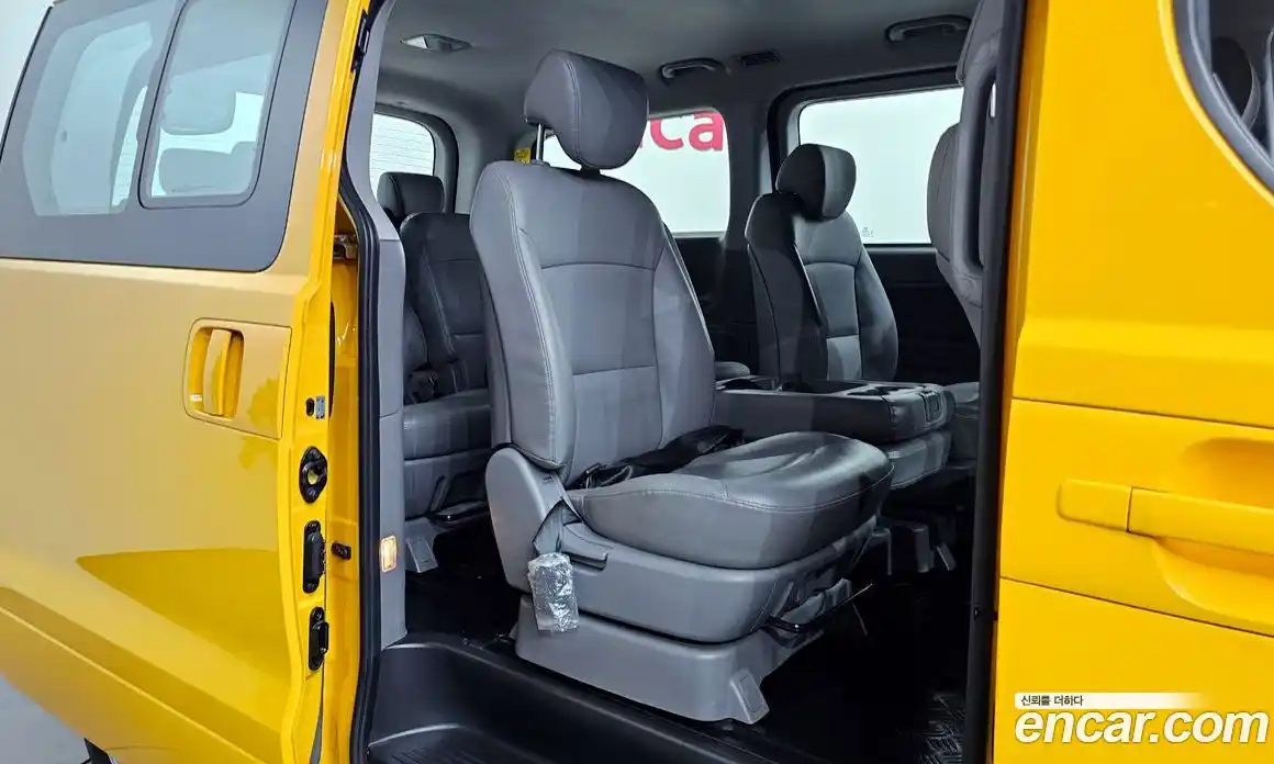 Hyundai Starex 2020 2.4 Автомат в Москве № 279343, фото 12