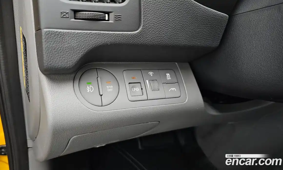 Hyundai Starex 2020 2.4 Автомат в Москве № 279343, фото 18