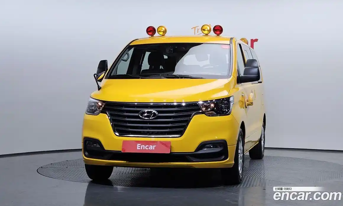 Hyundai Starex 2020 2.4 Автомат в Москве № 279343, фото 6