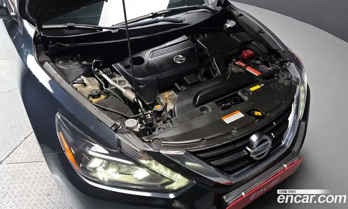 Nissan Altima 2017 2.5 Автомат в Москве № 285048, фото 15