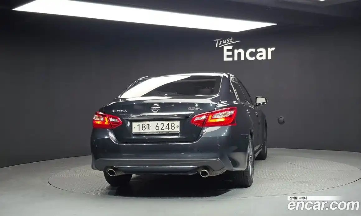 Nissan Altima 2017 2.5 Автомат в Москве № 285048, фото 16