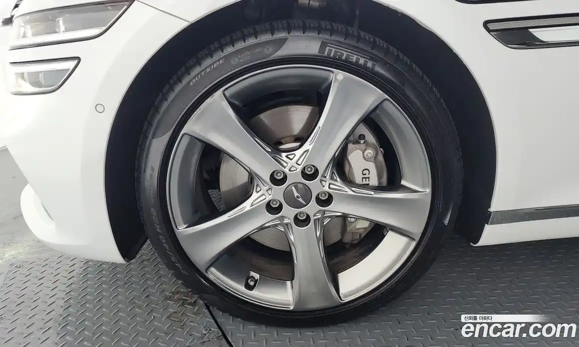 Genesis G80 2022 2.5 Автомат в Москве № 288826, фото 15