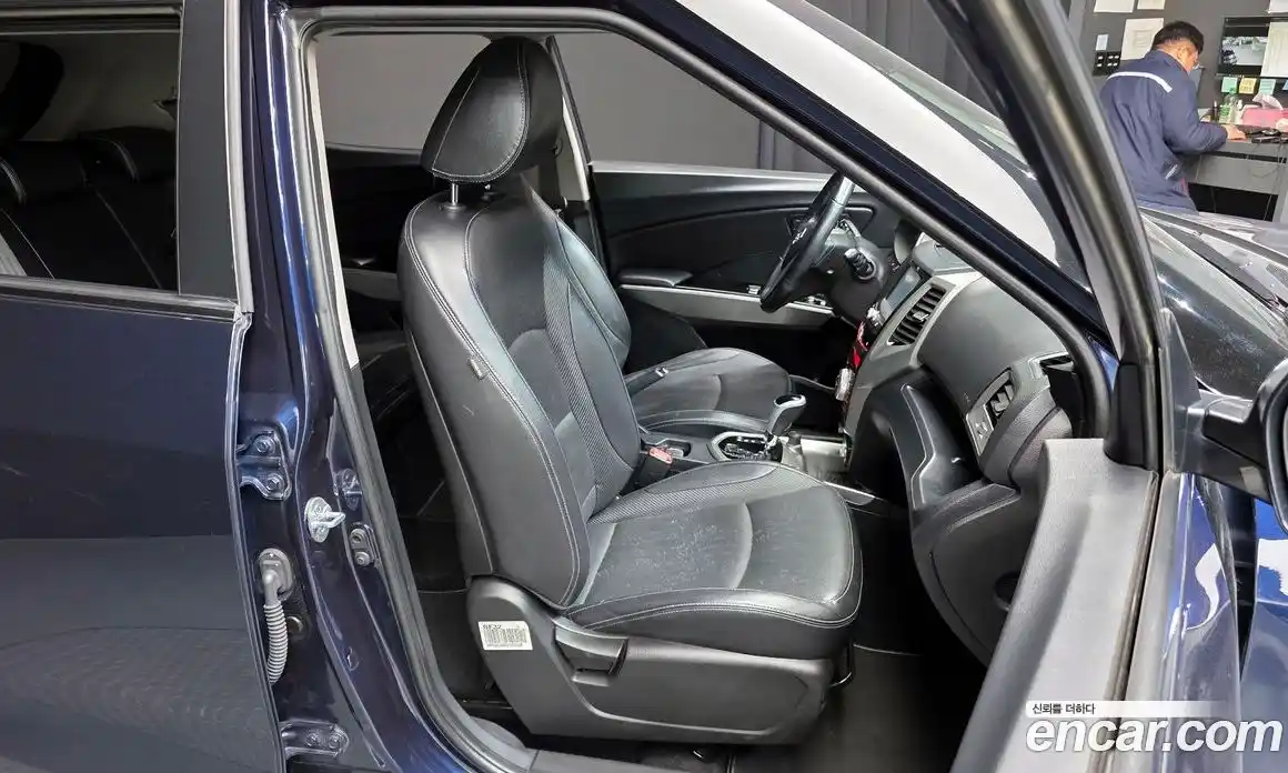 SsangYong TIBOLI 2015 1.6 Автомат в Москве № 30494, фото 6