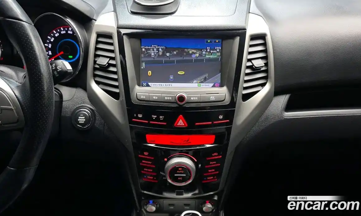 SsangYong TIBOLI 2015 1.6 Автомат в Москве № 30494, фото 9