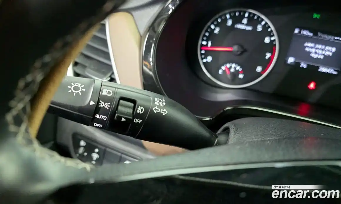 Kia Seltos 2022 1.6 Автомат в Москве № 307953, фото 17