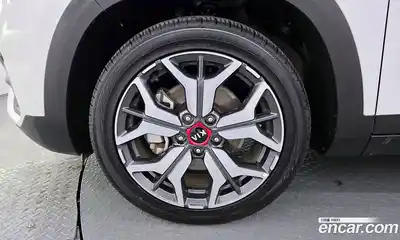 Kia Seltos 2022 1.6 Автомат в Москве № 307953, миниатюра 2