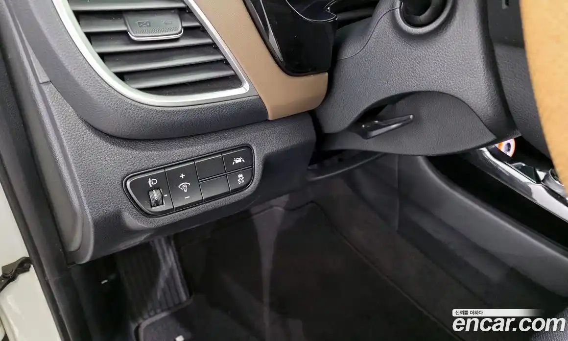 Kia Seltos 2022 1.6 Автомат в Москве № 307953, фото 5