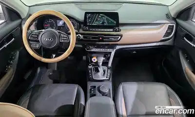 Kia Seltos 2022 1.6 Автомат в Москве № 307953, миниатюра 10