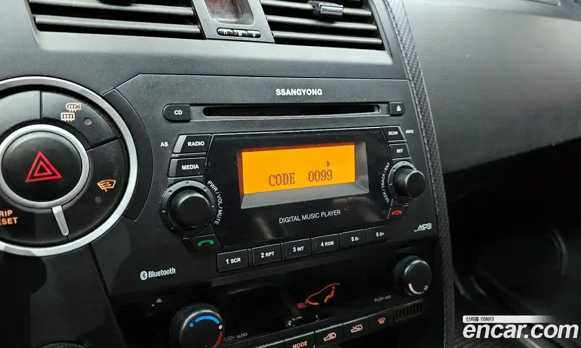 SsangYong Korando 2015 2.0 Автомат в Москве № 30896, фото 14