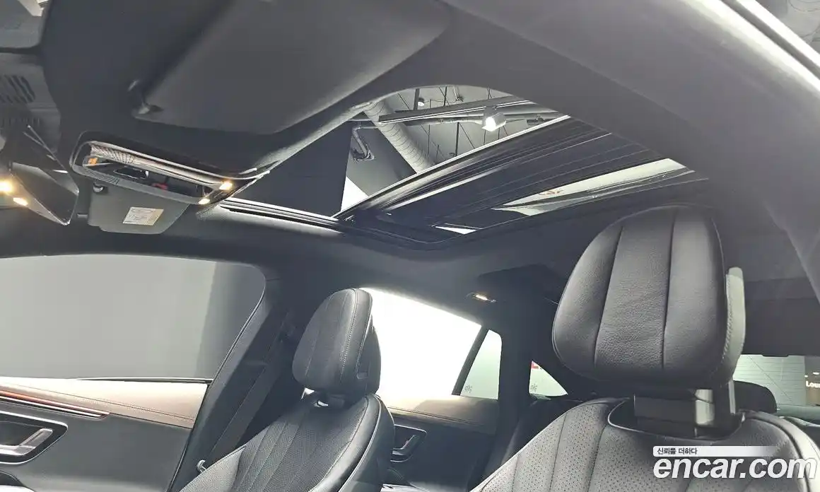 Mercedes-Benz EQE 2022 0.3 Автомат в Москве № 309956, фото 13