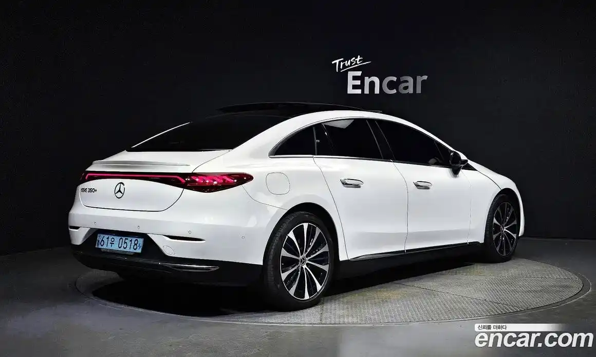 Mercedes-Benz EQE 2022 0.3 Автомат в Москве № 309956, фото 19