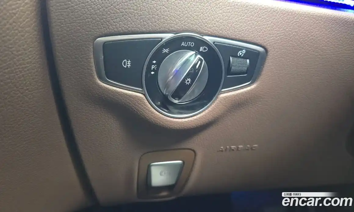 Mercedes-Benz E-Class 2021 2.0 Автомат в Москве № 325145, фото 17