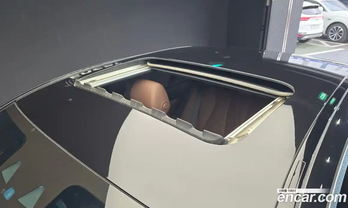 Mercedes-Benz E-Class 2021 2.0 Автомат в Москве № 325145, фото 3