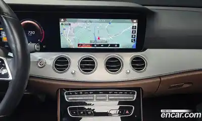 Mercedes-Benz E-Class 2021 2.0 Автомат в Москве № 325145, миниатюра 6