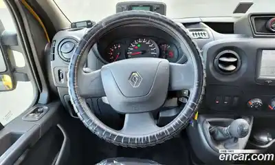 Renault Master 2019 2.3 Механическая в Москве № 329352, миниатюра 4