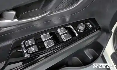 SsangYong Korando 2021 1.5 Автомат в Москве № 33384, миниатюра 4