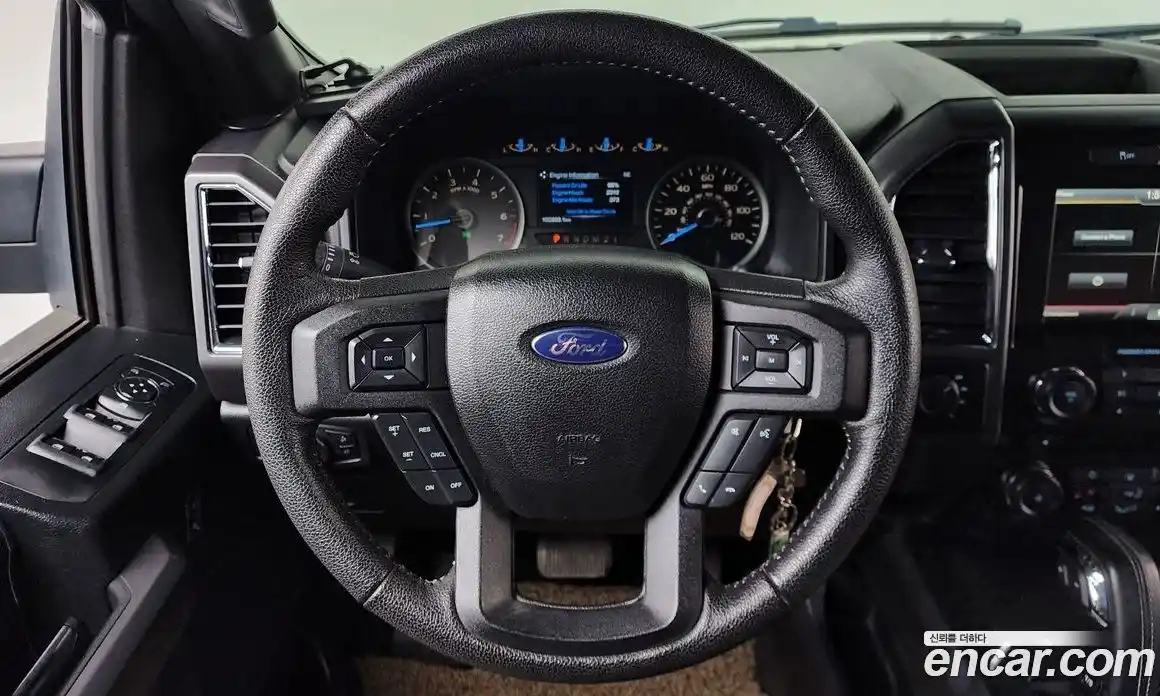 Ford F150 2015 5.0 Автомат в Москве № 344968, фото 11