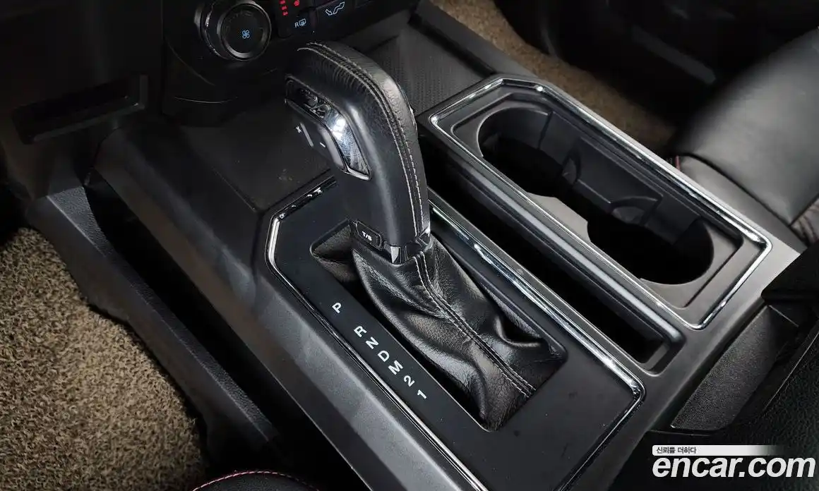 Ford F150 2015 5.0 Автомат в Москве № 344968, фото 12