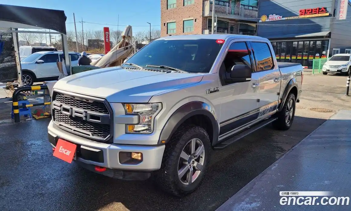 Ford F150 2015 5.0 Автомат в Москве № 344968, фото 4