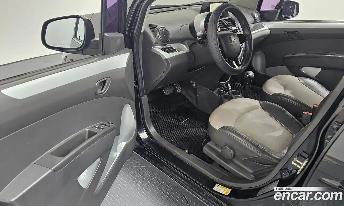 Chevrolet Spark 2012 1.0 Автомат в Москве № 36875, фото 12