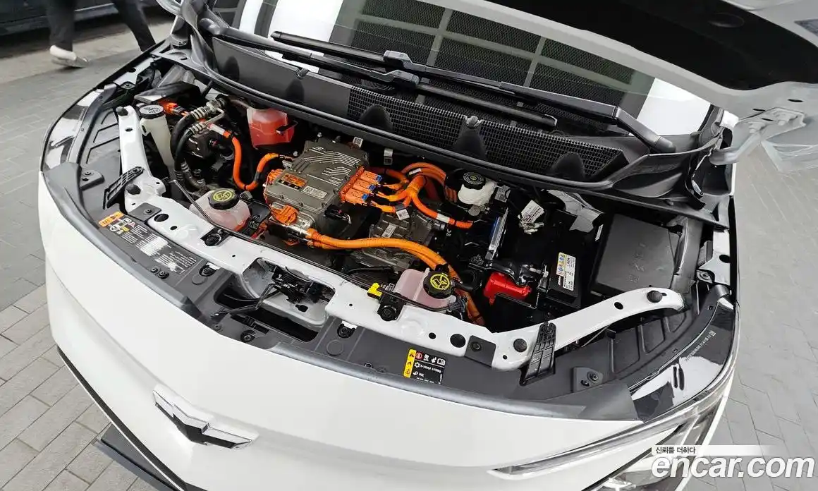 Chevrolet Bolt EV 2022 0.2 Автомат в Москве № 38987, фото 1