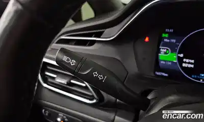 Chevrolet Bolt EV 2022 0.2 Автомат в Москве № 38987, миниатюра 5