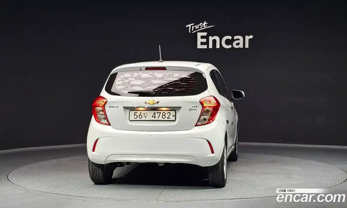 Chevrolet Spark 2018 1.0 Автомат в Москве № 40617, фото 19