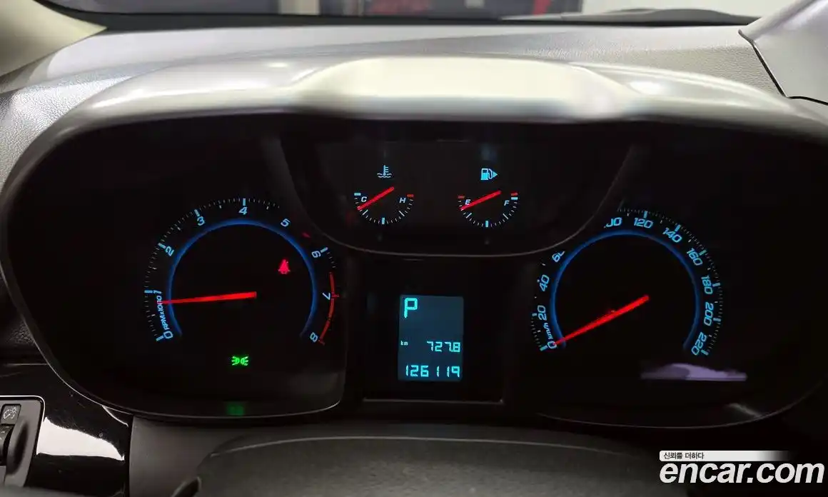 Chevrolet Orlando 2012 2.0 Автомат в Москве № 41103, фото 18