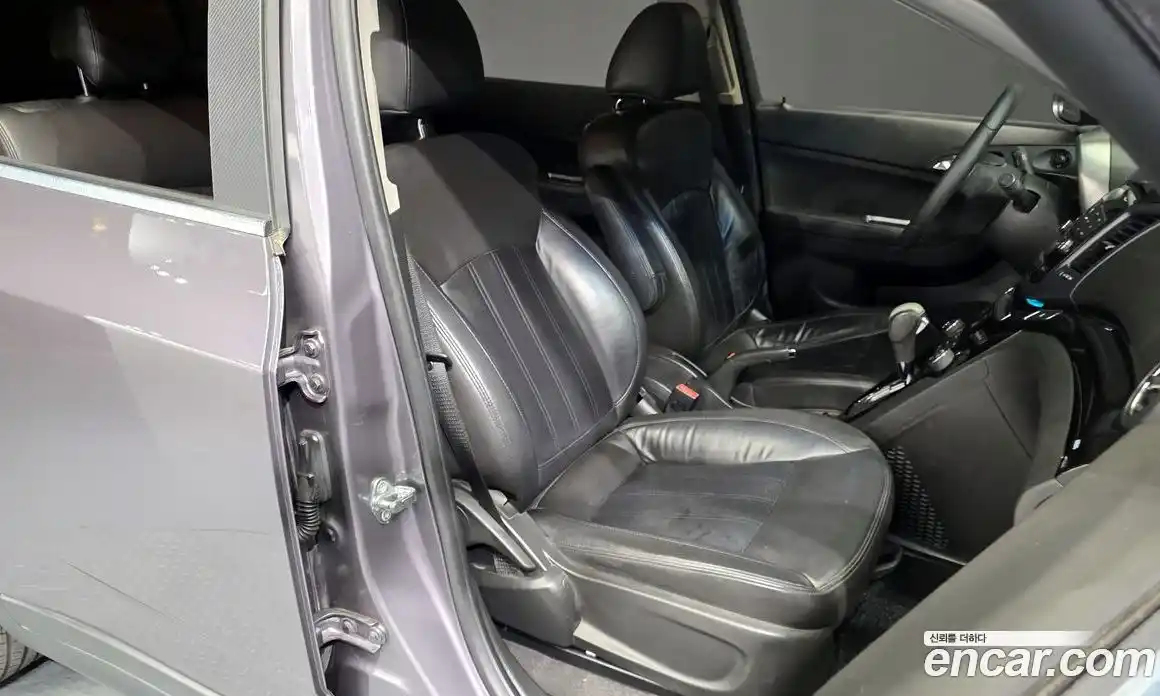 Chevrolet Orlando 2012 2.0 Автомат в Москве № 41103, фото 4