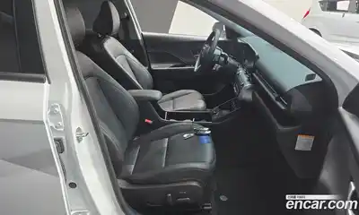 Hyundai Kona 2024 1.6 Автомат в Москве № 46520, миниатюра 2