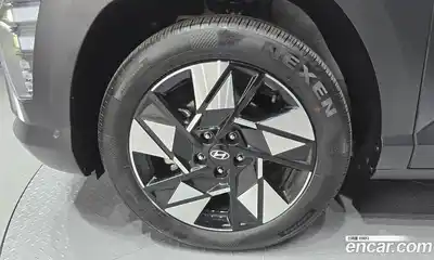 Hyundai Kona 2024 1.6 Автомат в Москве № 46520, миниатюра 10