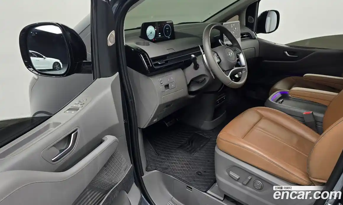 Hyundai Staria 2024 3.5 Автомат в Москве № 49869, фото 12