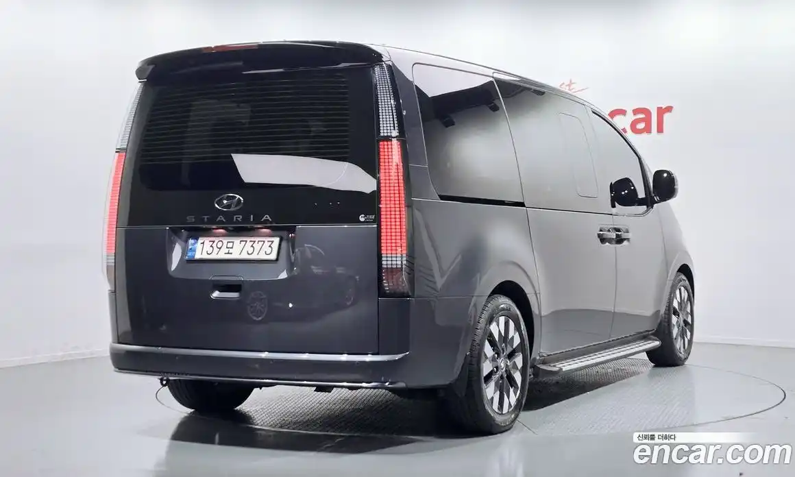 Hyundai Staria 2024 3.5 Автомат в Москве № 49869, фото 18