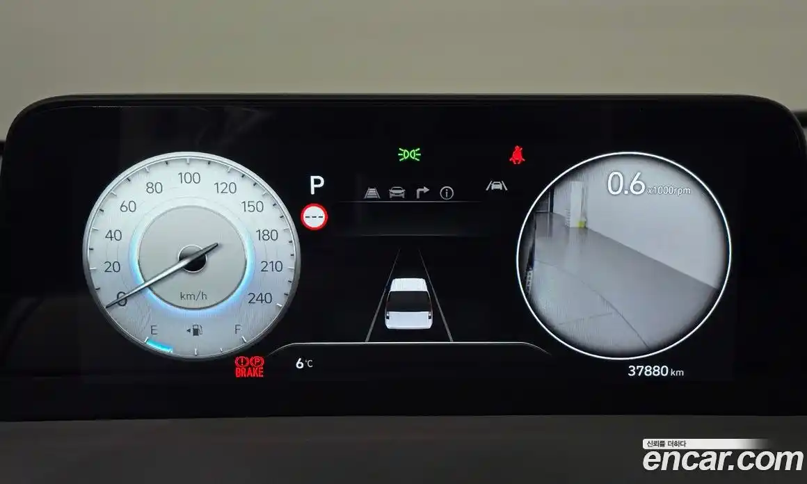 Hyundai Staria 2024 3.5 Автомат в Москве № 49869, фото 19