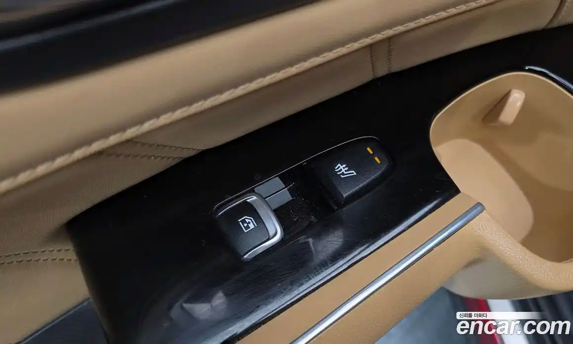 Kia Sorento 2023 1.6 Автомат в Москве № 50932, фото 4