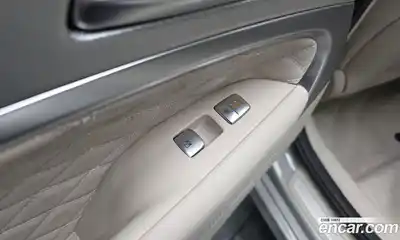 Genesis G70 2025 2.5 Автомат в Москве № 57722, миниатюра 9