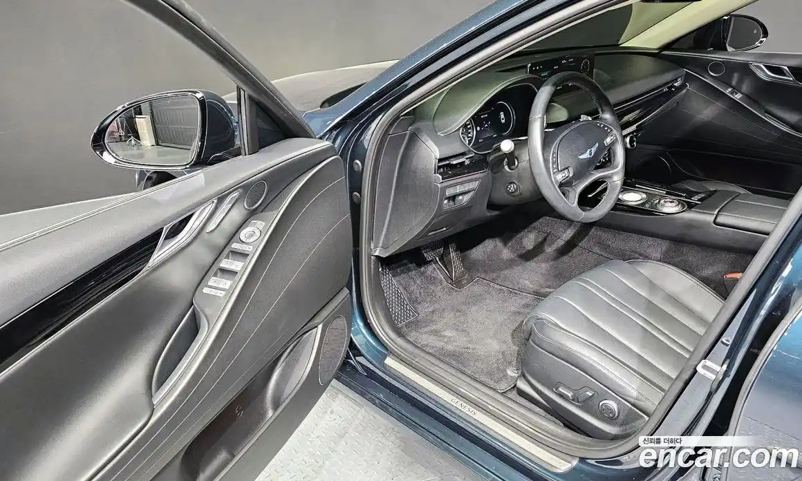 Genesis G80 2022 2.5 Автомат в Москве № 59498, фото 12