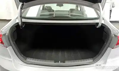 Hyundai Avante 2017 1.6 Механическая в Москве № 8049, миниатюра 12