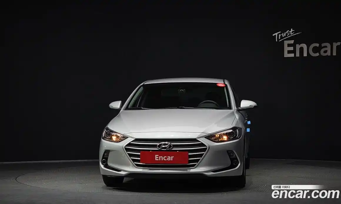 Hyundai Avante 2017 1.6 Механическая в Москве № 8049, фото 13