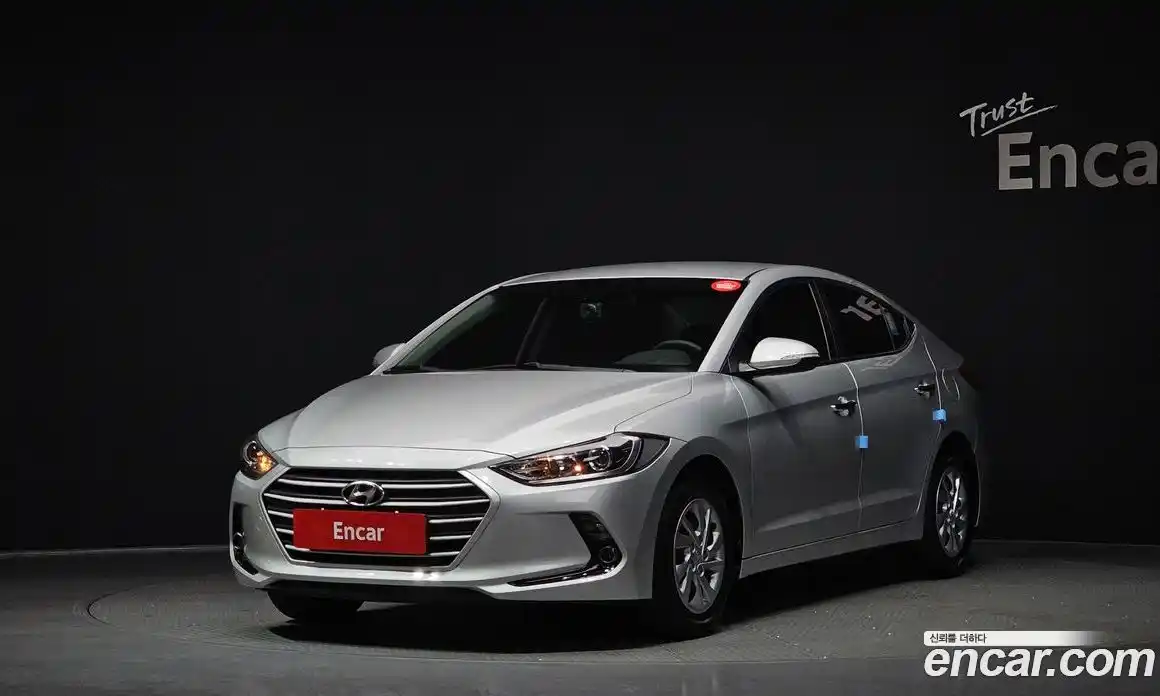 Hyundai Avante 2017 1.6 Механическая в Москве № 8049, фото 3