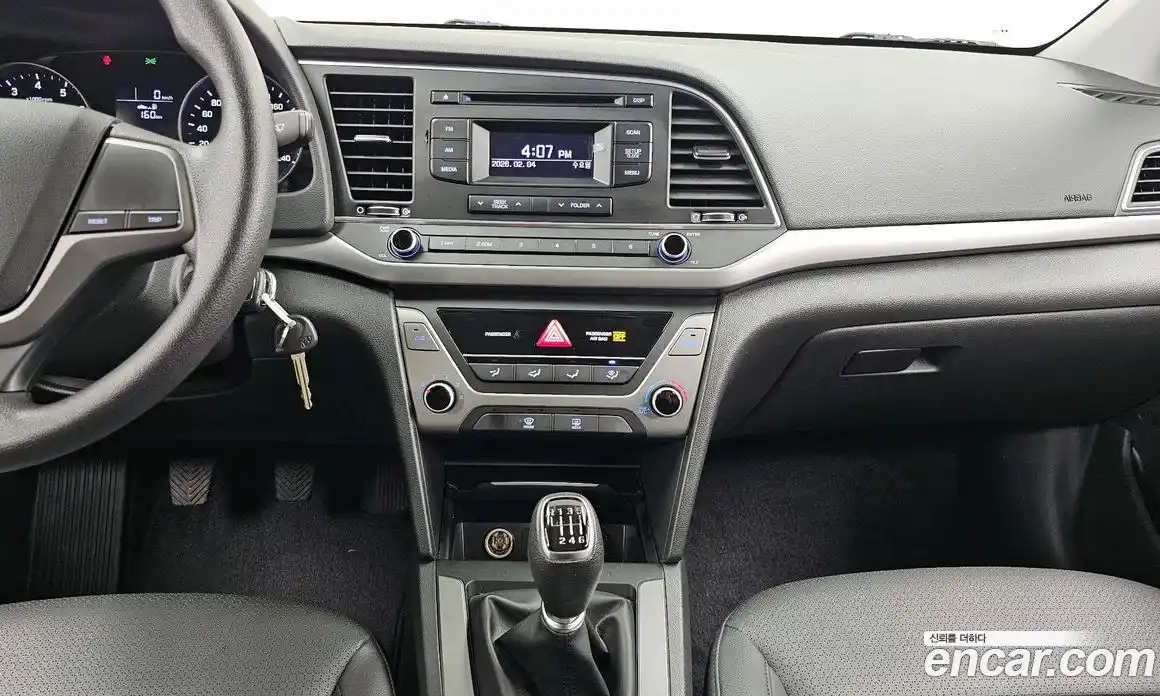 Hyundai Avante 2017 1.6 Механическая в Москве № 8049, фото 8