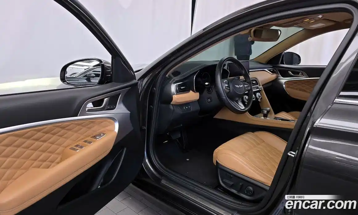 Genesis G70 2022 2.0 Автомат в Москве № 80960, фото 15