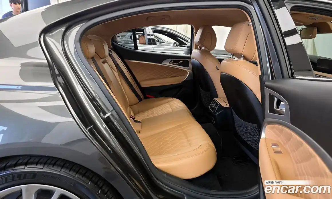 Genesis G70 2022 2.0 Автомат в Москве № 80960, фото 6